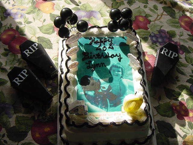 Sat Jun 09 2001 17:42:42 GMT+0000 (Coordinated Universal Time), SONY CYBERSHOT