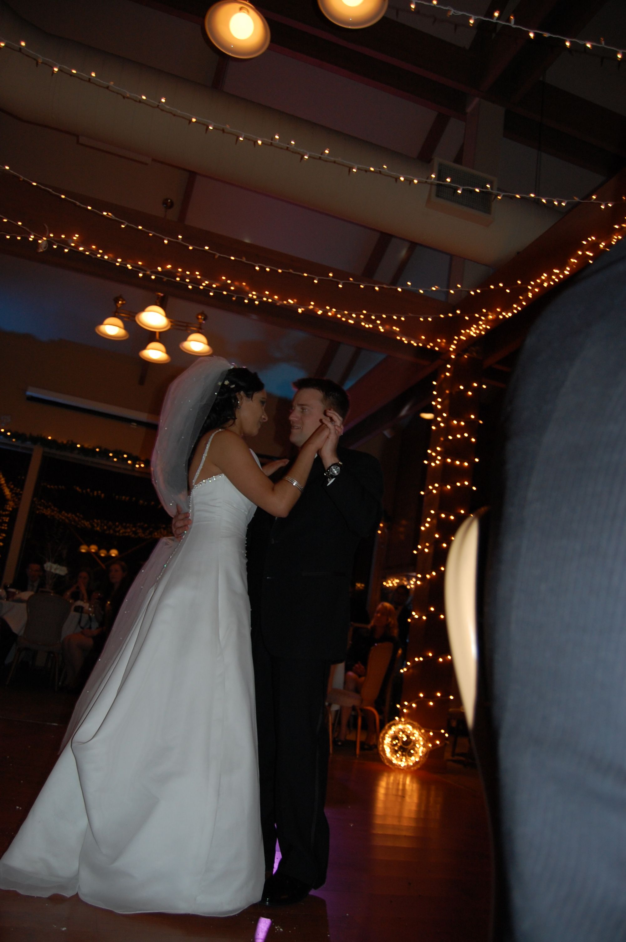 Thu Dec 29 2011 20:07:51 GMT+0000 (Coordinated Universal Time), NIKON CORPORATION NIKON D40
