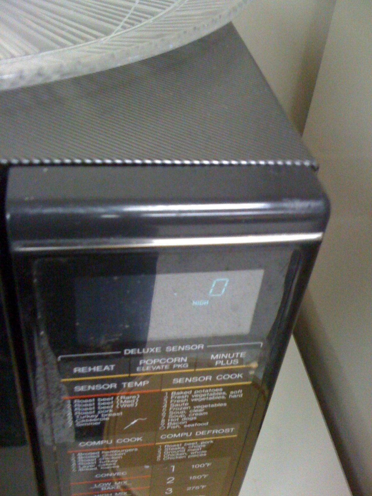 Tue Dec 15 2009 11:54:59 GMT+0000 (Coordinated Universal Time), Apple iPhone