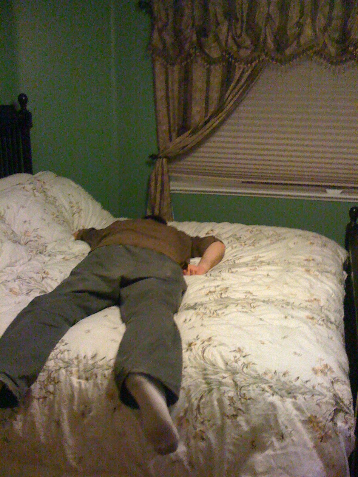 Sun Dec 20 2009 00:54:20 GMT+0000 (Coordinated Universal Time), Apple iPhone