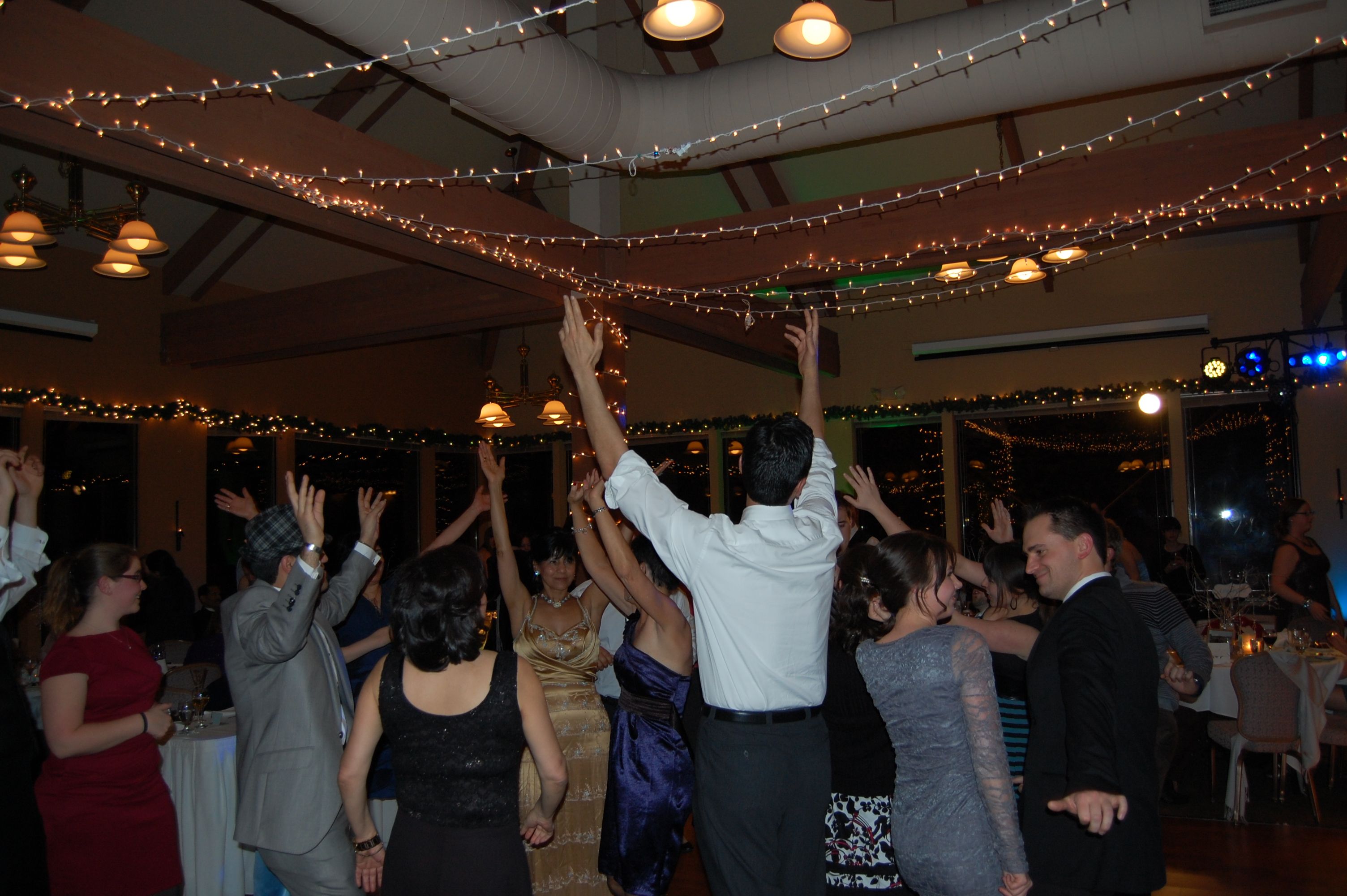 Thu Dec 29 2011 21:59:56 GMT+0000 (Coordinated Universal Time), NIKON CORPORATION NIKON D40
